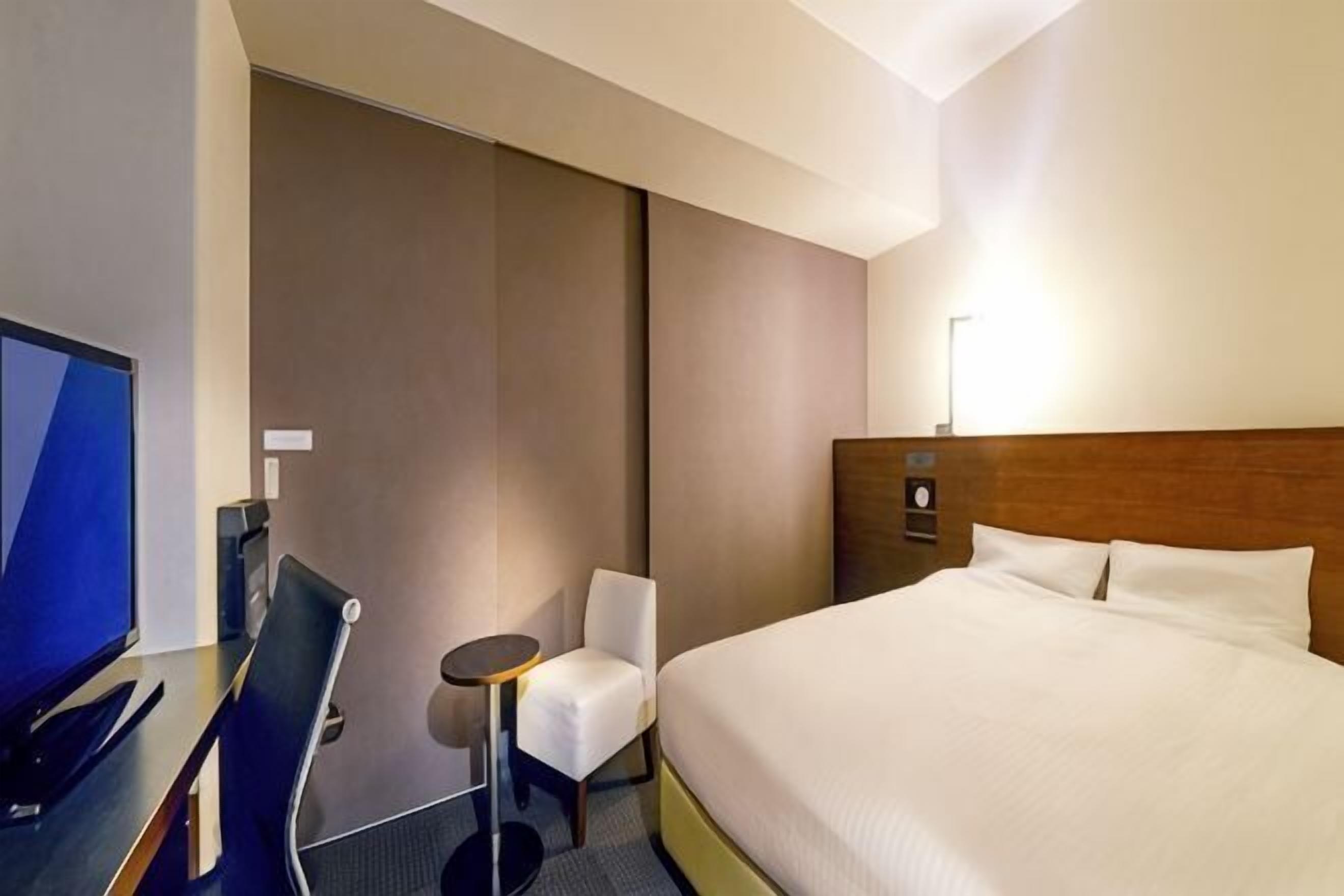 Hochwertige Bettwaren, Schreibtisch, kostenloses WLAN, Bettwäsche