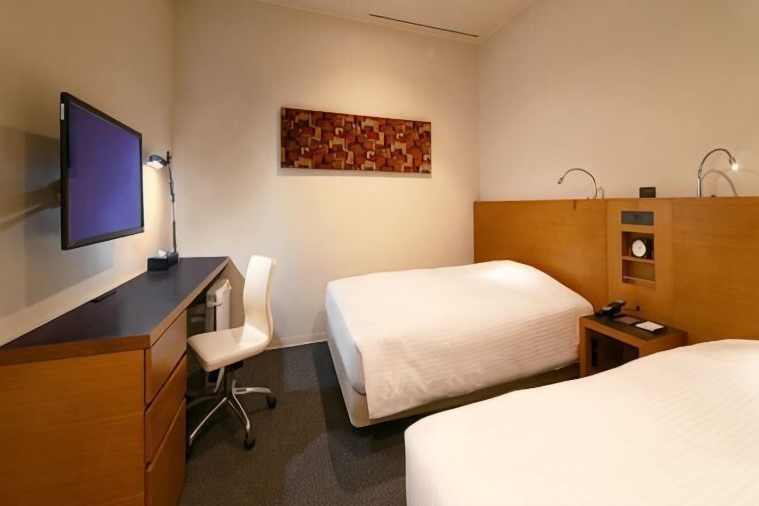 Hochwertige Bettwaren, Schreibtisch, kostenloses WLAN, Bettwäsche