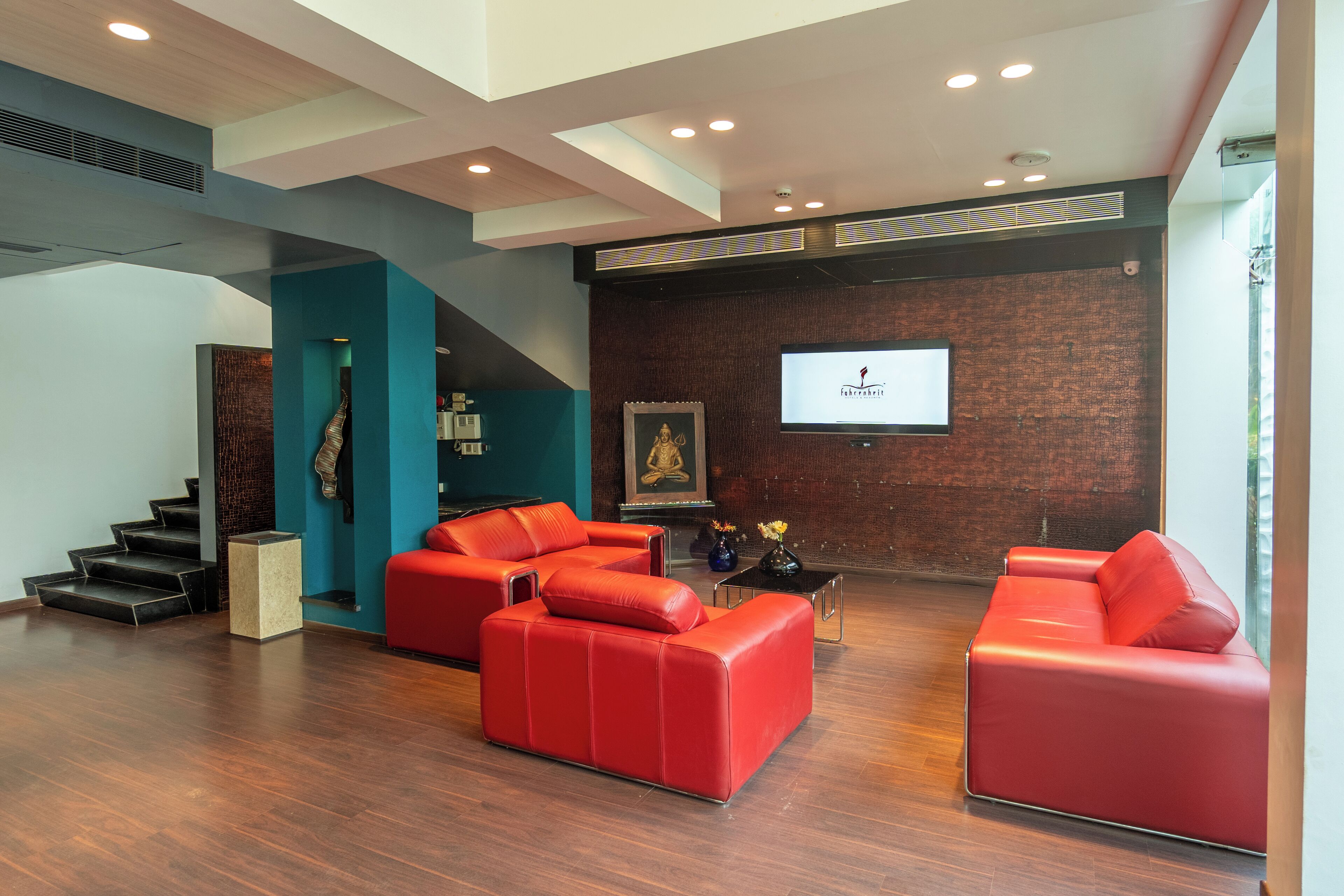 Área de estar no saguão