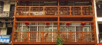 Bamboo House Resort