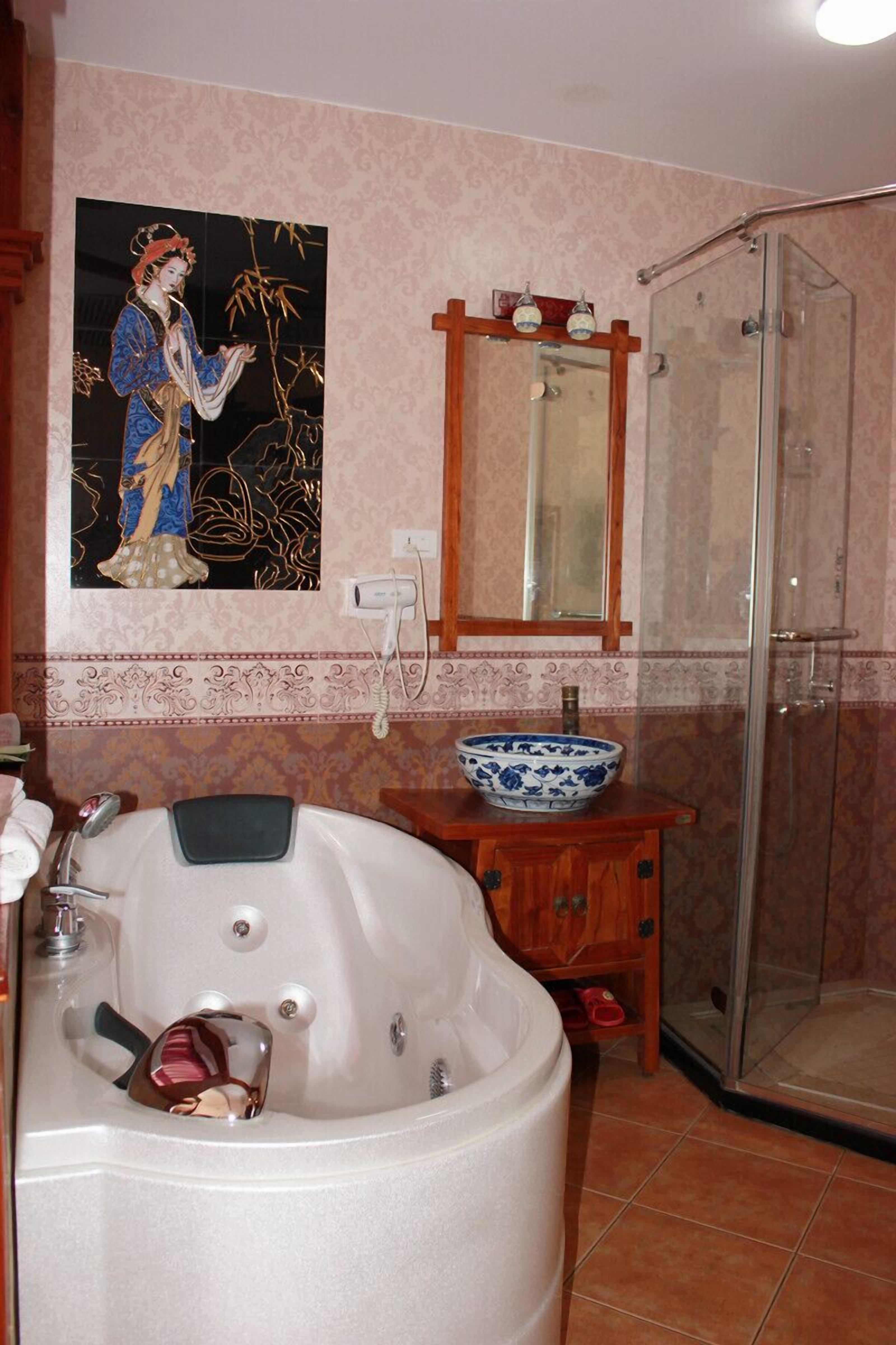 deep-soaking bathtub