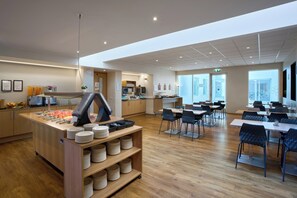 Daily buffet breakfast (ISK 1900 per person)