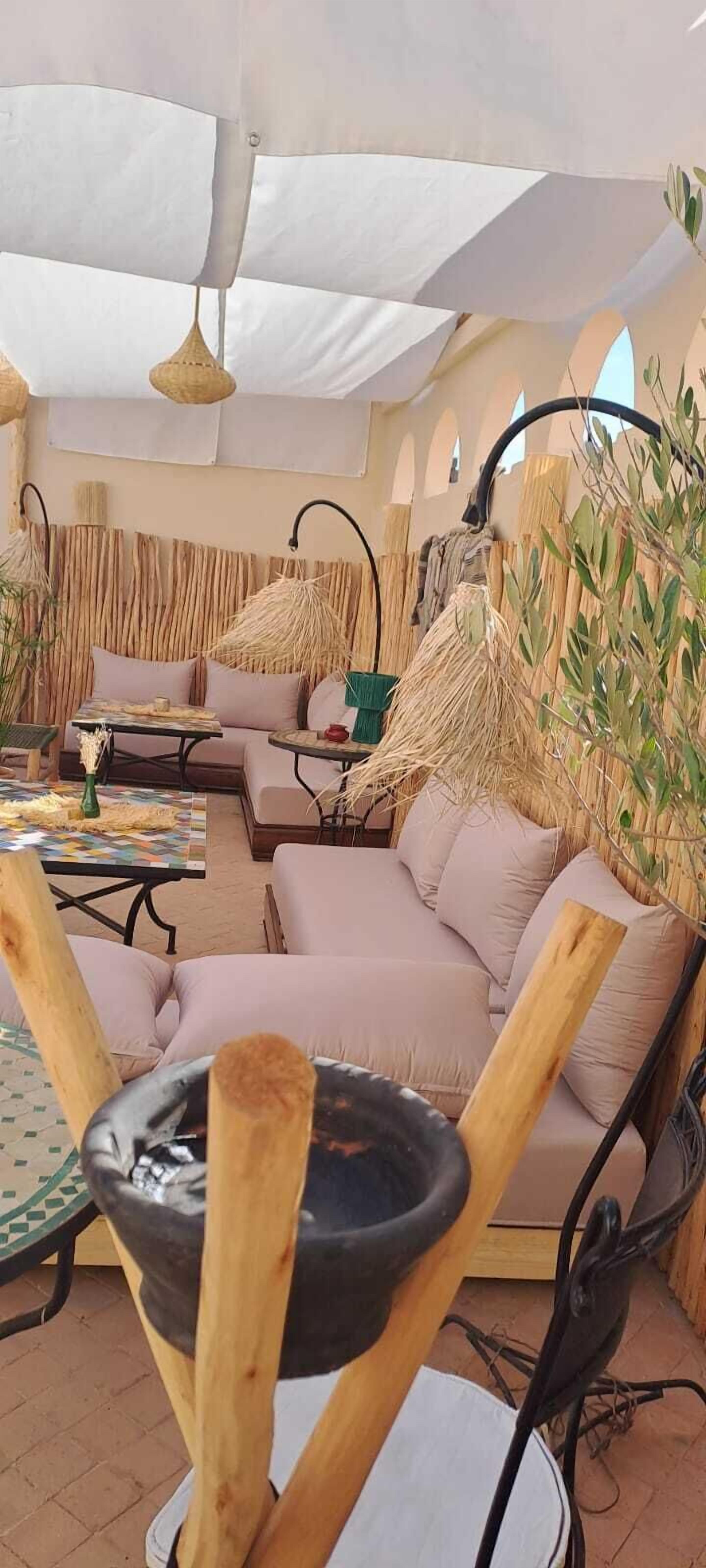 سطح مشمس