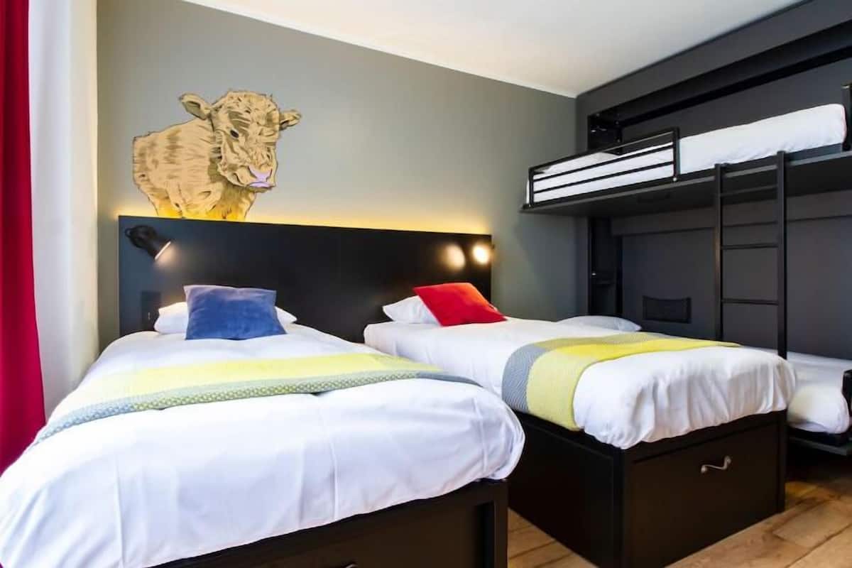 1 bedroom, iron/ironing board, free WiFi, bed sheets