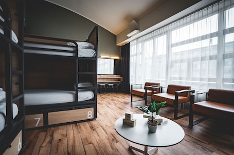 Bed in Female Dorm Ensuite | Iron/ironing board, free WiFi, bed sheets, wheelchair access. Generator Dublin