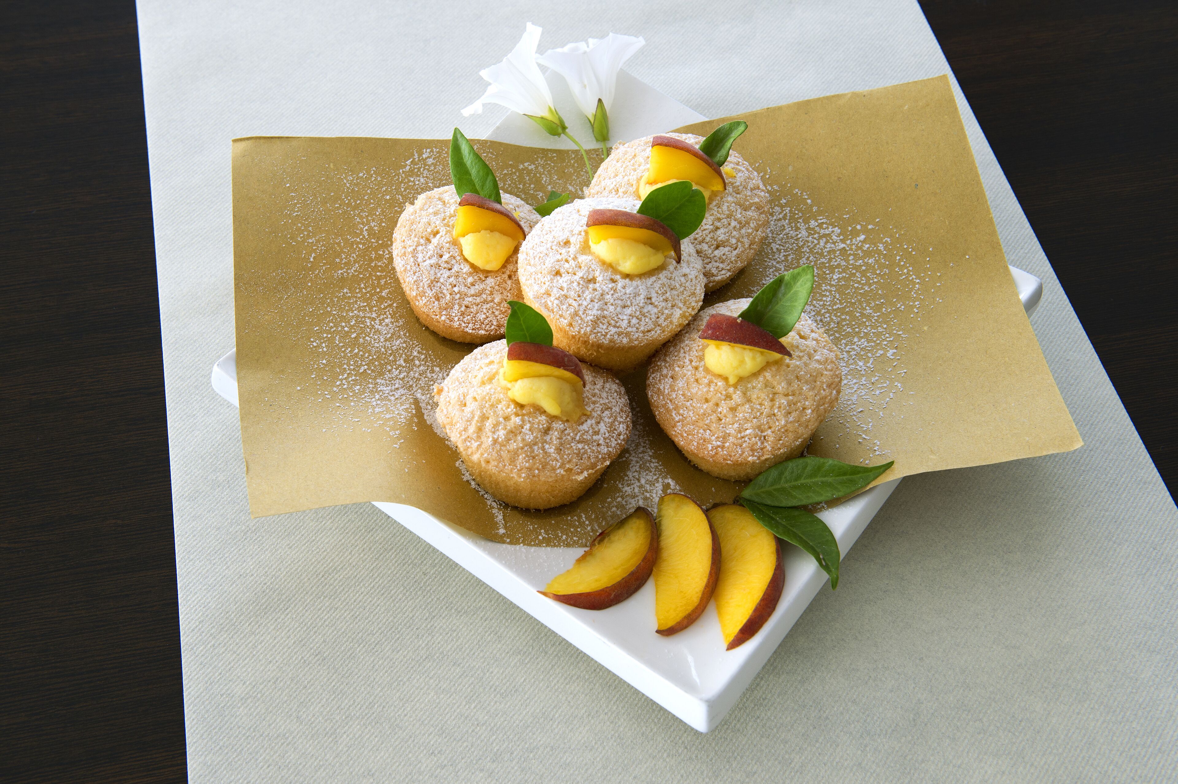 daily cooked-to-order breakfast (eur 15 per person)