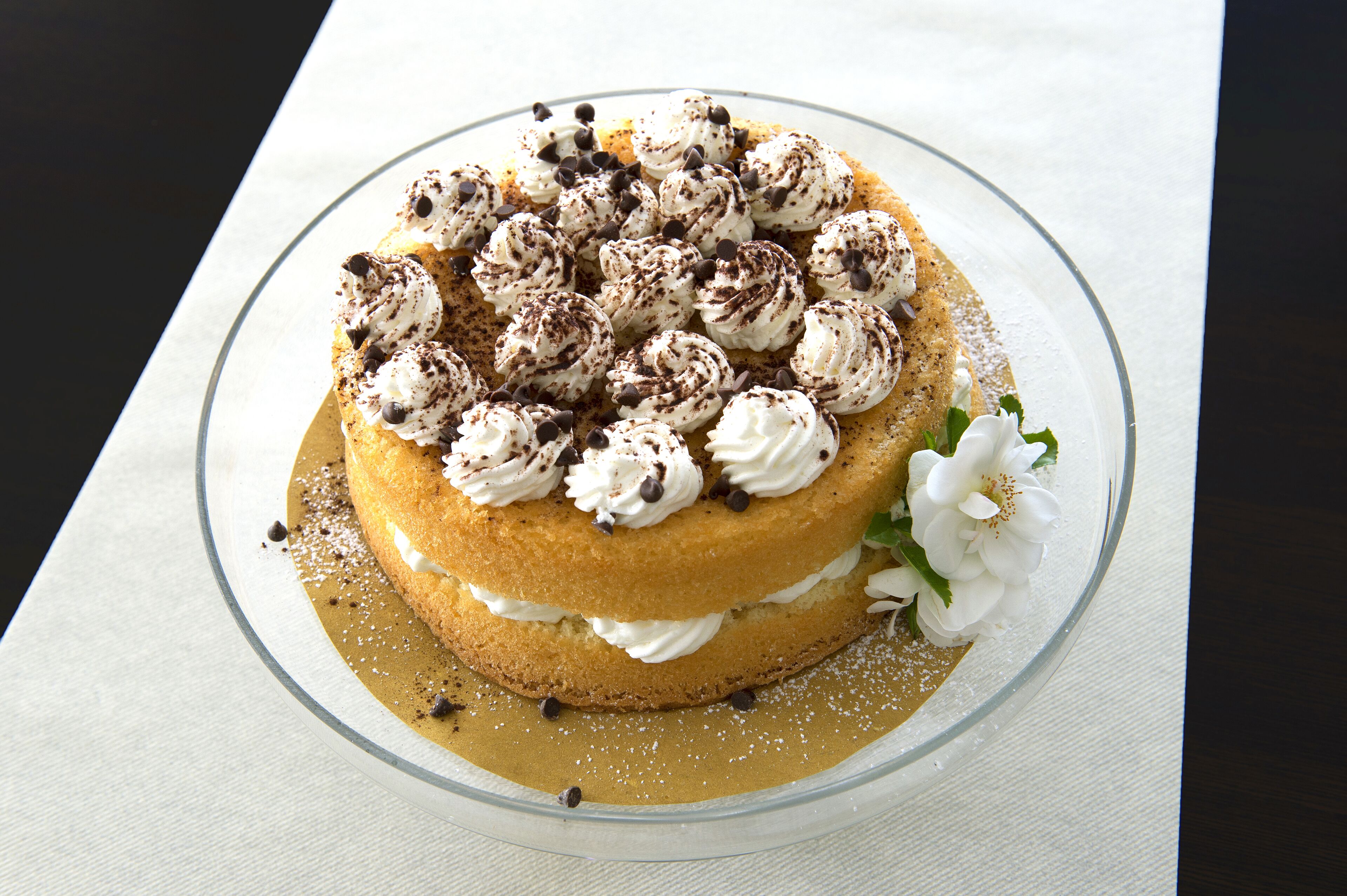 daily cooked-to-order breakfast (eur 15 per person)