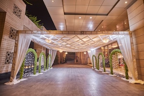 رواق
