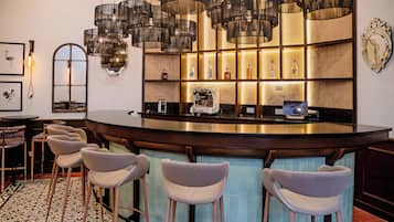 Bar (en la propiedad)