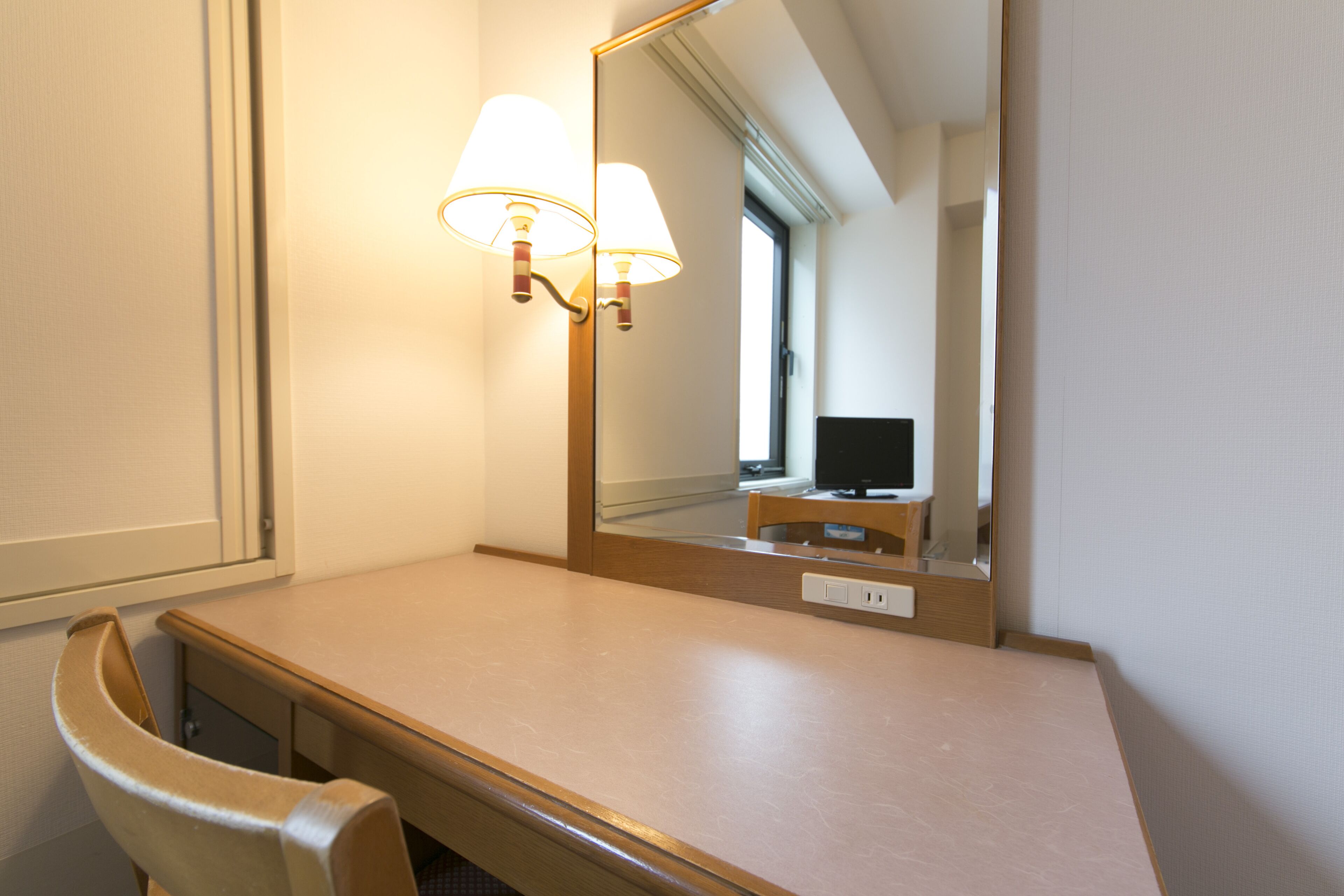 Desk, free WiFi, bed sheets