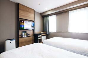 Seterika/papan seterika, Wi-fi percuma, cadar katil 