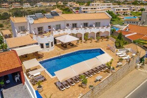 Outdoor pool - Vila Channa (Albufeira)