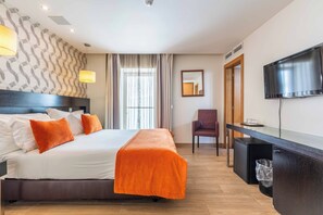 Double Room, Street View (either basement or ground floor) | Minibar, in-room safe, blackout curtains, free WiFi - Vila São Vicente - Adults Only (Albufeira)