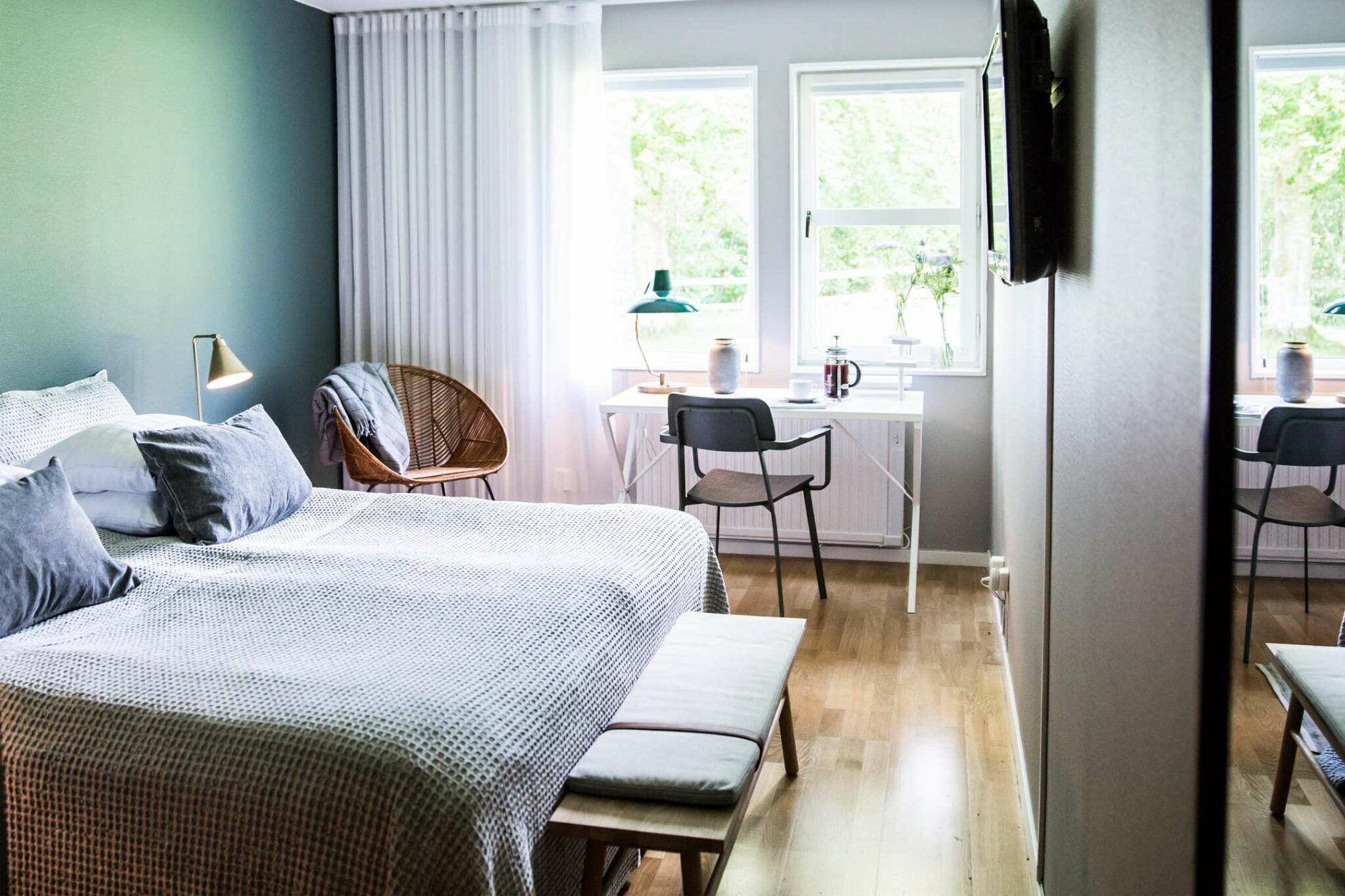 Habitación doble clásica | Escritorio, wifi gratis y ropa de cama 