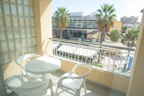 Quarto triplo, sacada | Sacada