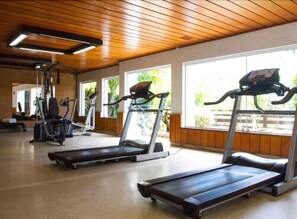 Fitness facility - Hotel Matsubara (Campos do Jordão)