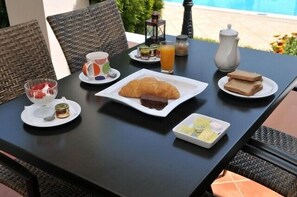 Breakfast (EUR 6 per person) - Gianna Apartments (Apokoronas)