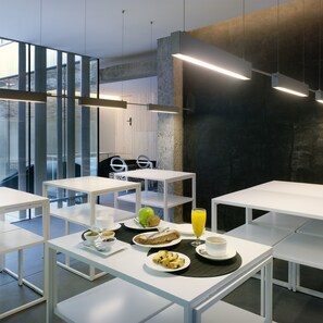 Petit déjeuner buffet compris tous les jours