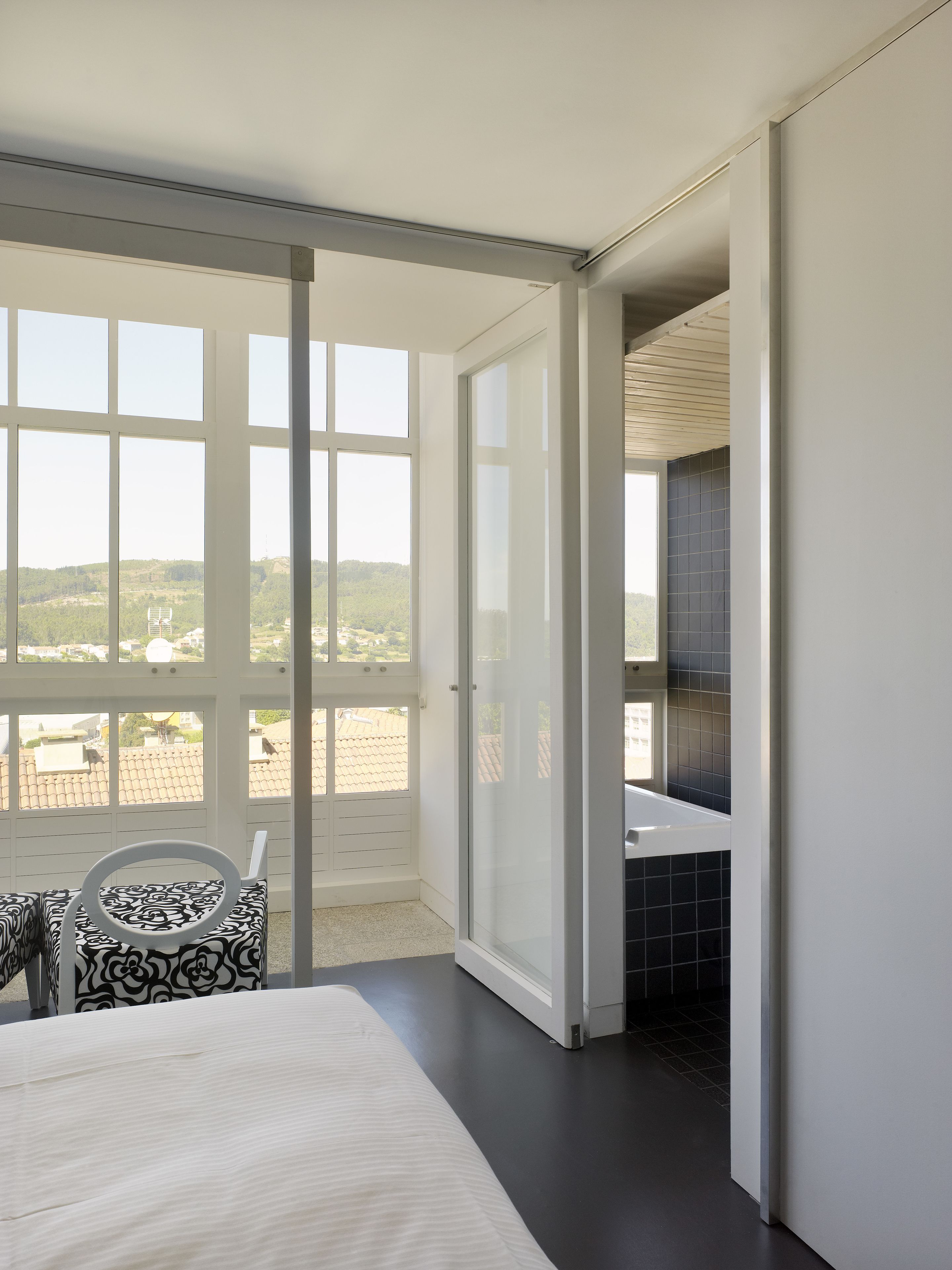 superior double room (gallery and panoramic bath) | bathroom | free toiletries, hair dryer, towels