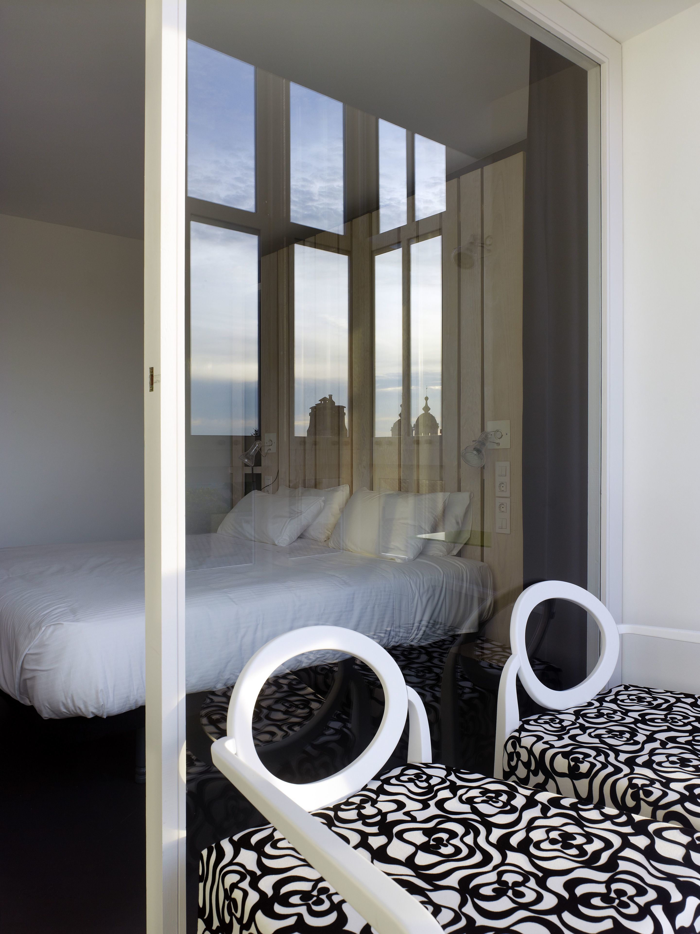 1 bedroom, premium bedding, select comfort beds, minibar