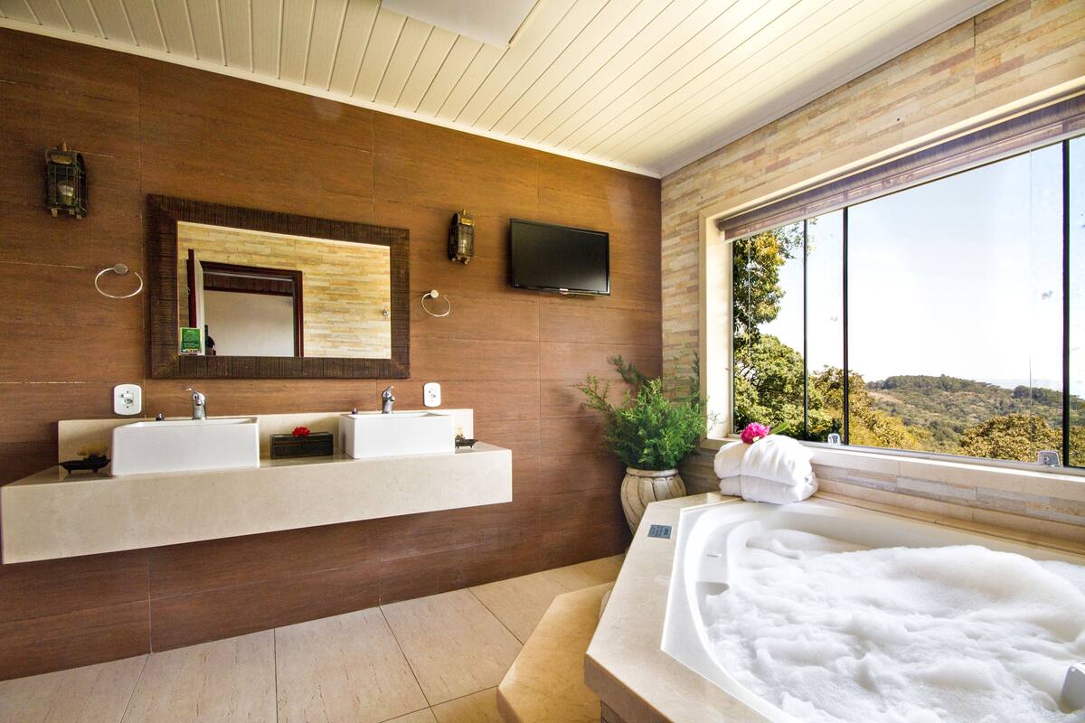 Bañera profunda