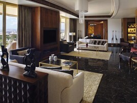 Premium bedding, minibar, in-room safe, individually furnished
