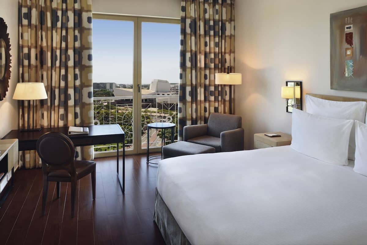 Premium bedding, minibar, in-room safe, individually furnished