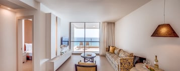 Caja de seguridad en la habitaciĂłn y escritorio