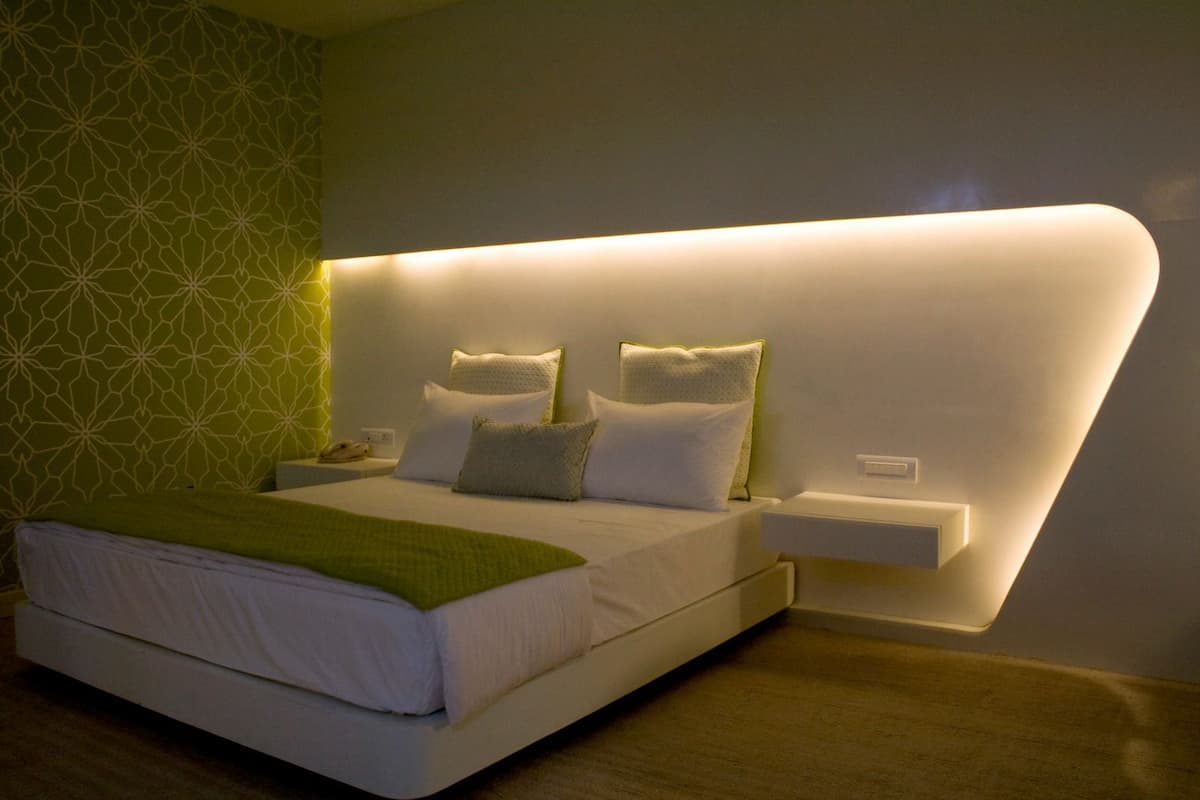 Designer Suites | 1 bedroom, minibar, desk, iron/ironing board