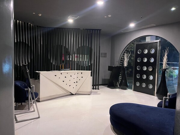 Reception - The Toy Hotel (Chandigarh)