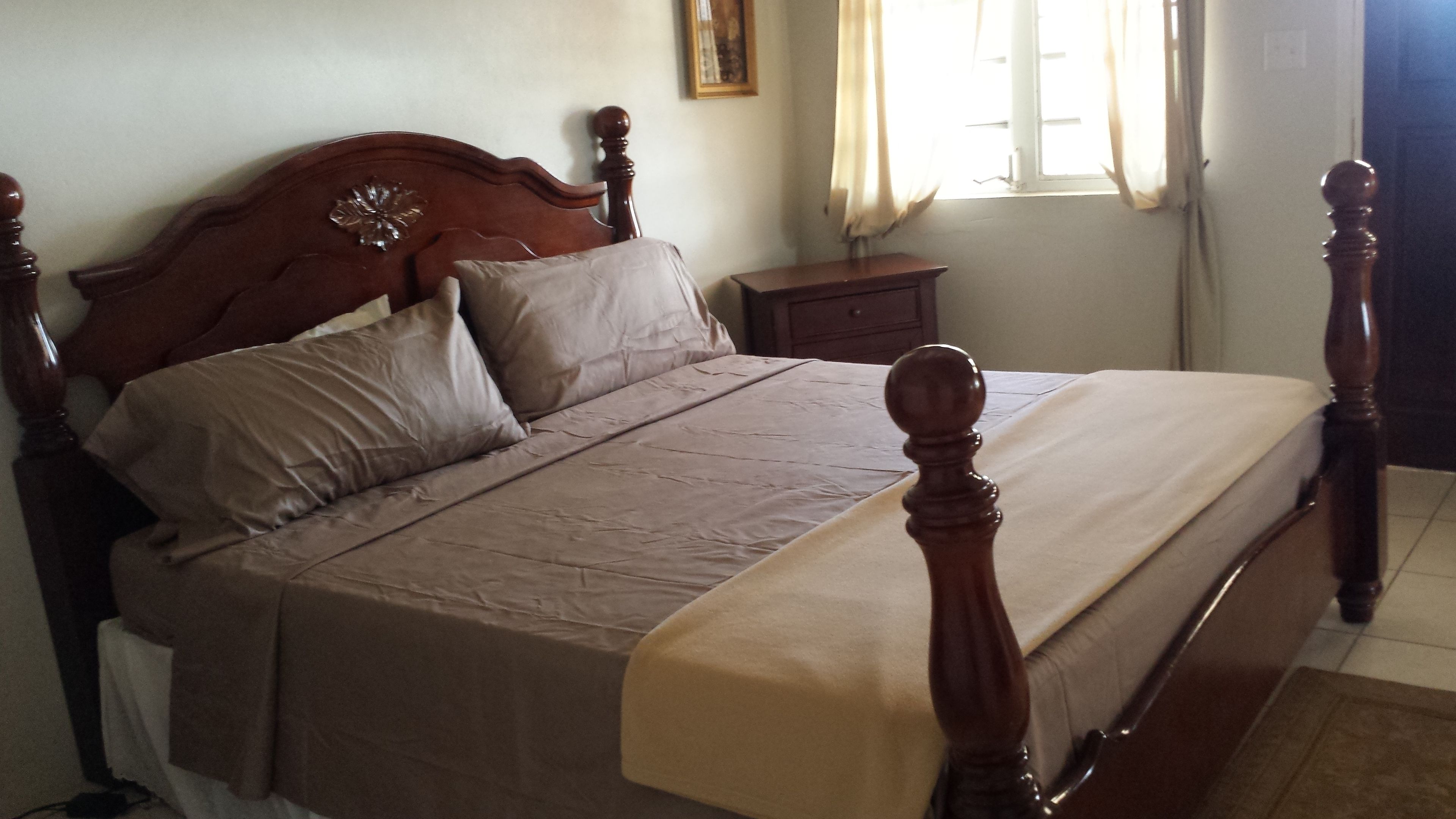 penthouse, 3 bedrooms | 1 bedroom, desk, iron/ironing board, free wifi