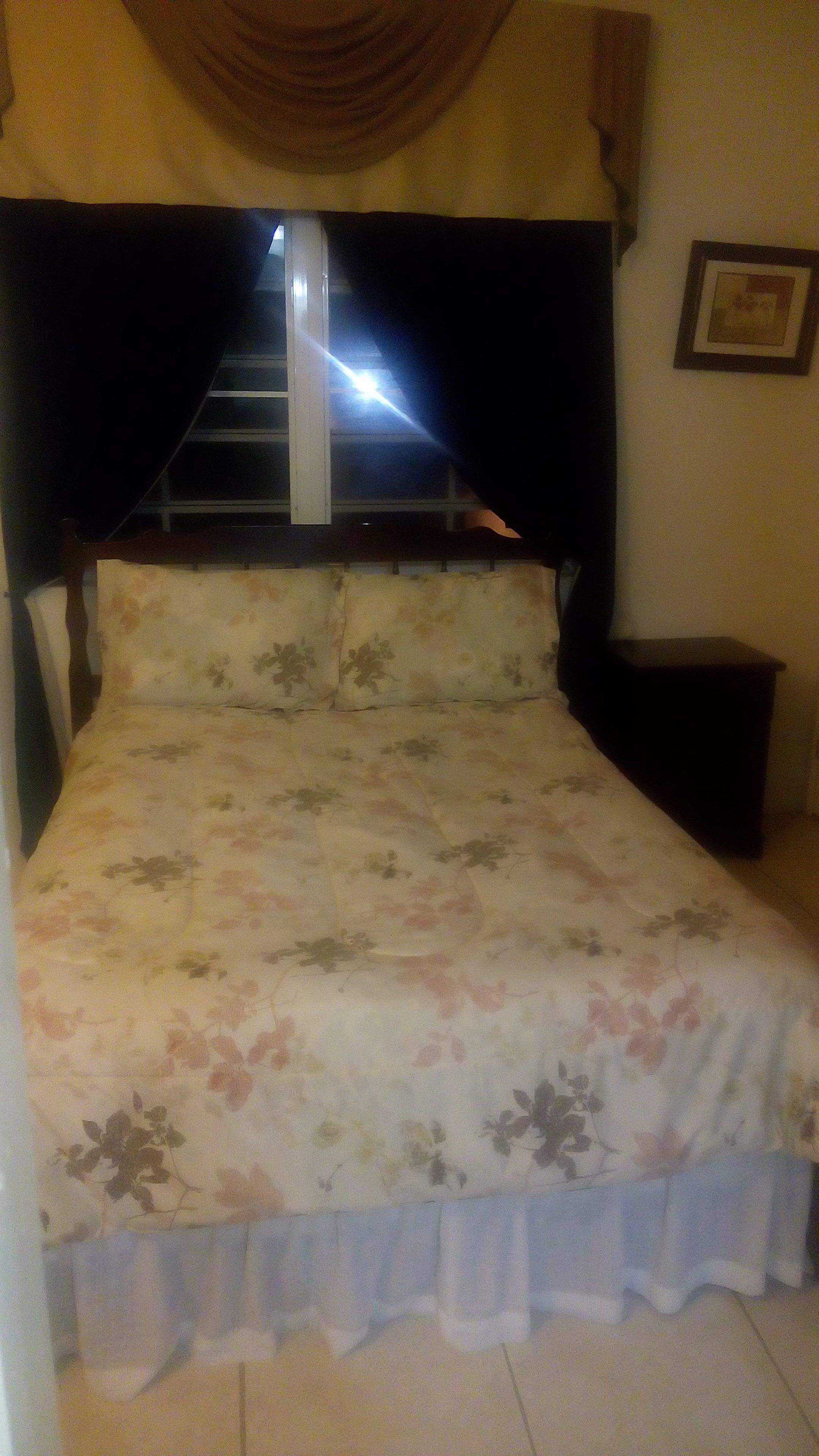 suite, 2 bedrooms | 1 bedroom, desk, iron/ironing board, free wifi