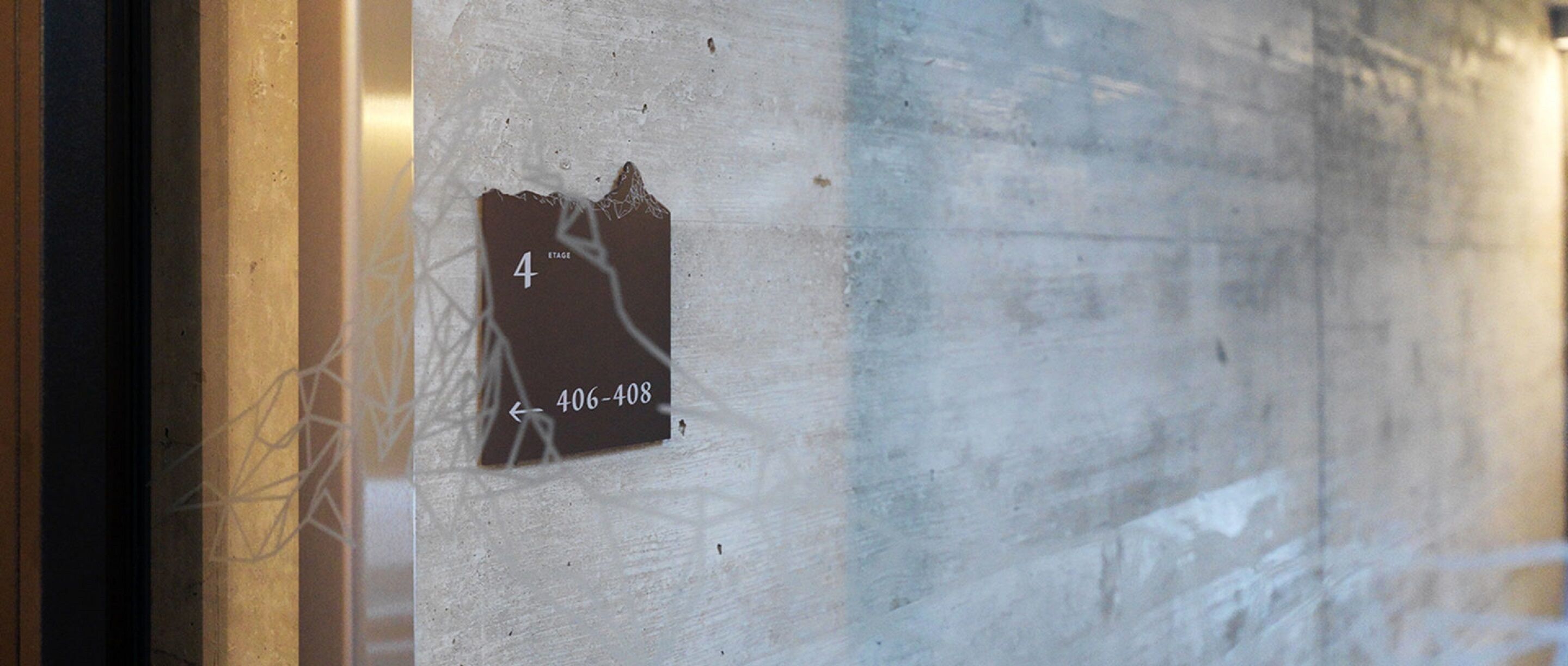 in-room safe, desk, free wifi, alarm clocks