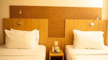 1 bedroom, in-room safe, desk, blackout curtains