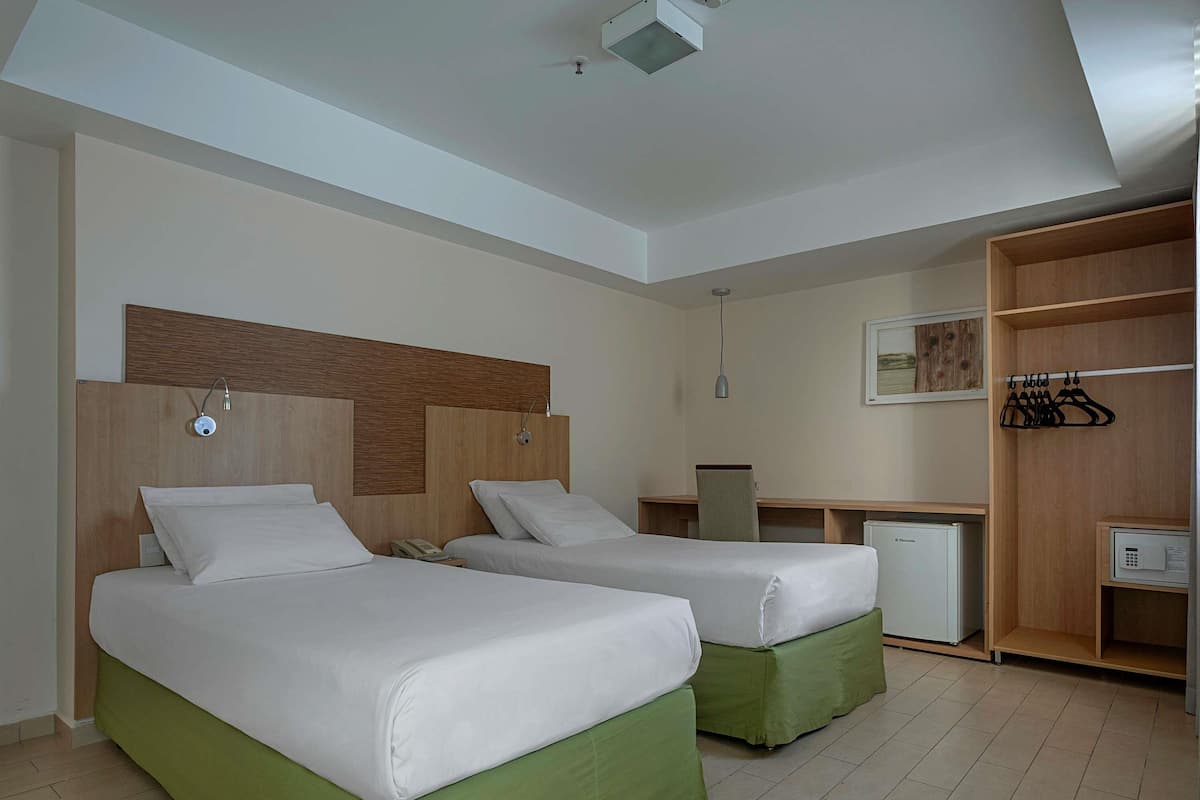 Standard Room, 2 Single Beds, Accessible | 1 bedroom, in-room safe, desk, blackout curtains