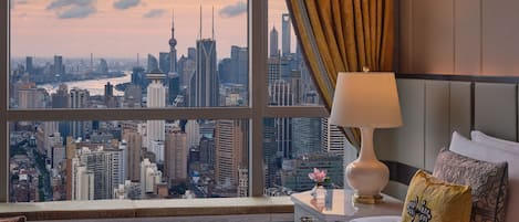 Chambre Deluxe, 1 très grand lit (View) | Literie de qualité, minibar, coffre-fort, décor unique