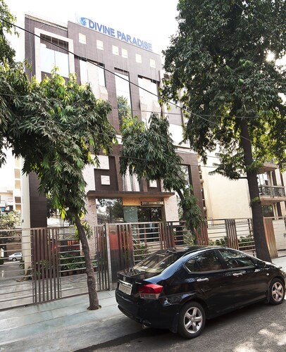 Hotel Divine Paradise