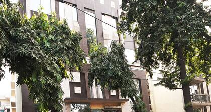 Hotel Divine Paradise