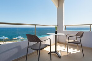 Blendingsgardiner, lydisolert og barnesenger (inkludert)