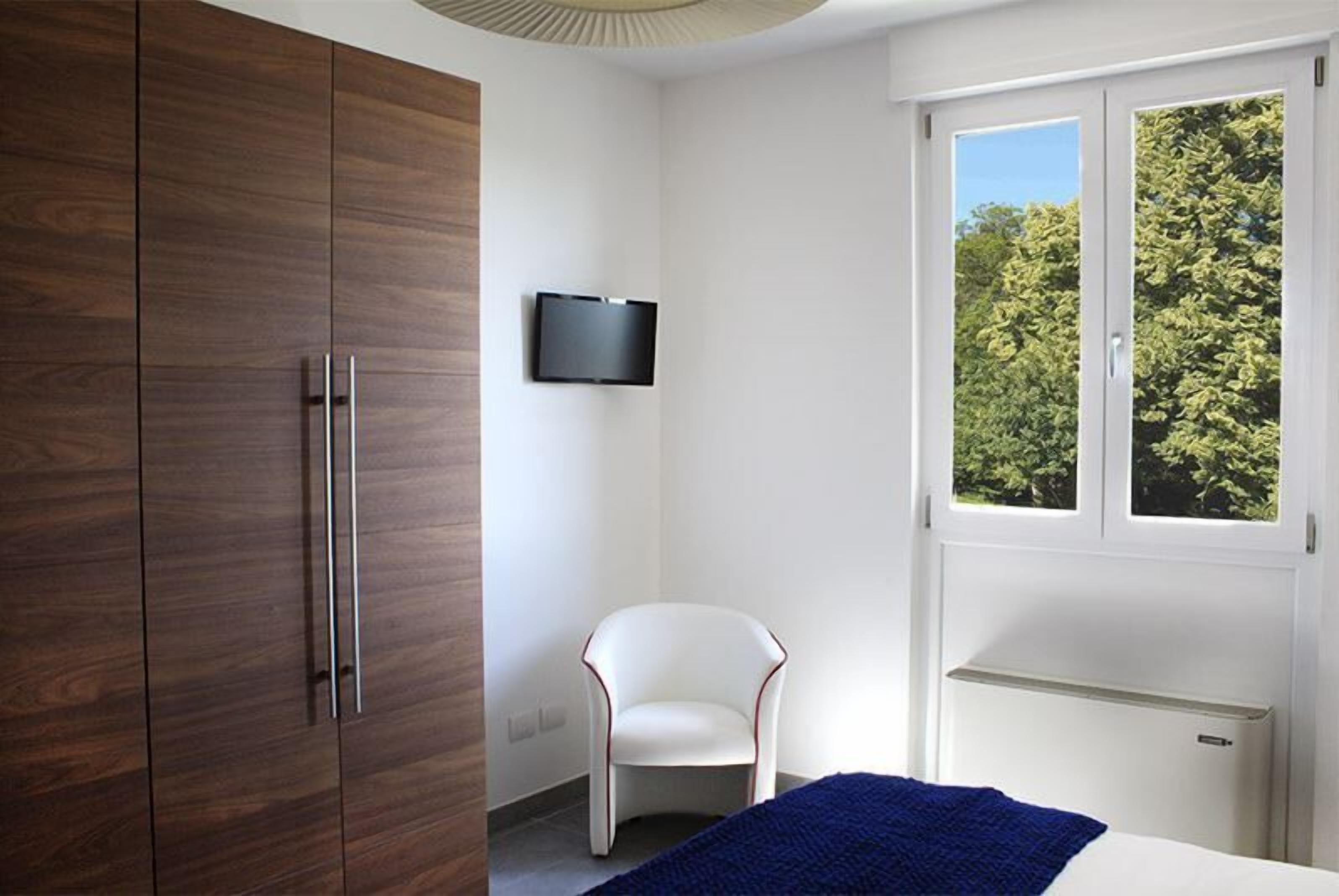 superior apartment | premium bedding, down duvets, minibar, in-room safe