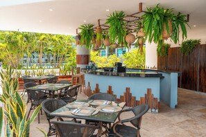 2 restoran, melayani sarapan 