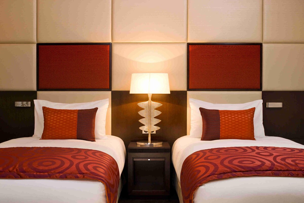 Superior Room, 2 Twin Beds, Balcony | Egyptian cotton sheets, premium bedding, down comforters, minibar