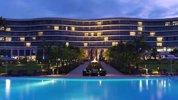 Outdoor pool, pool umbrellas, pool loungers