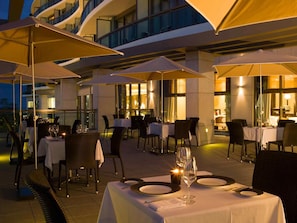 4 restaurants, breakfast, lunch, dinner served; French cuisine