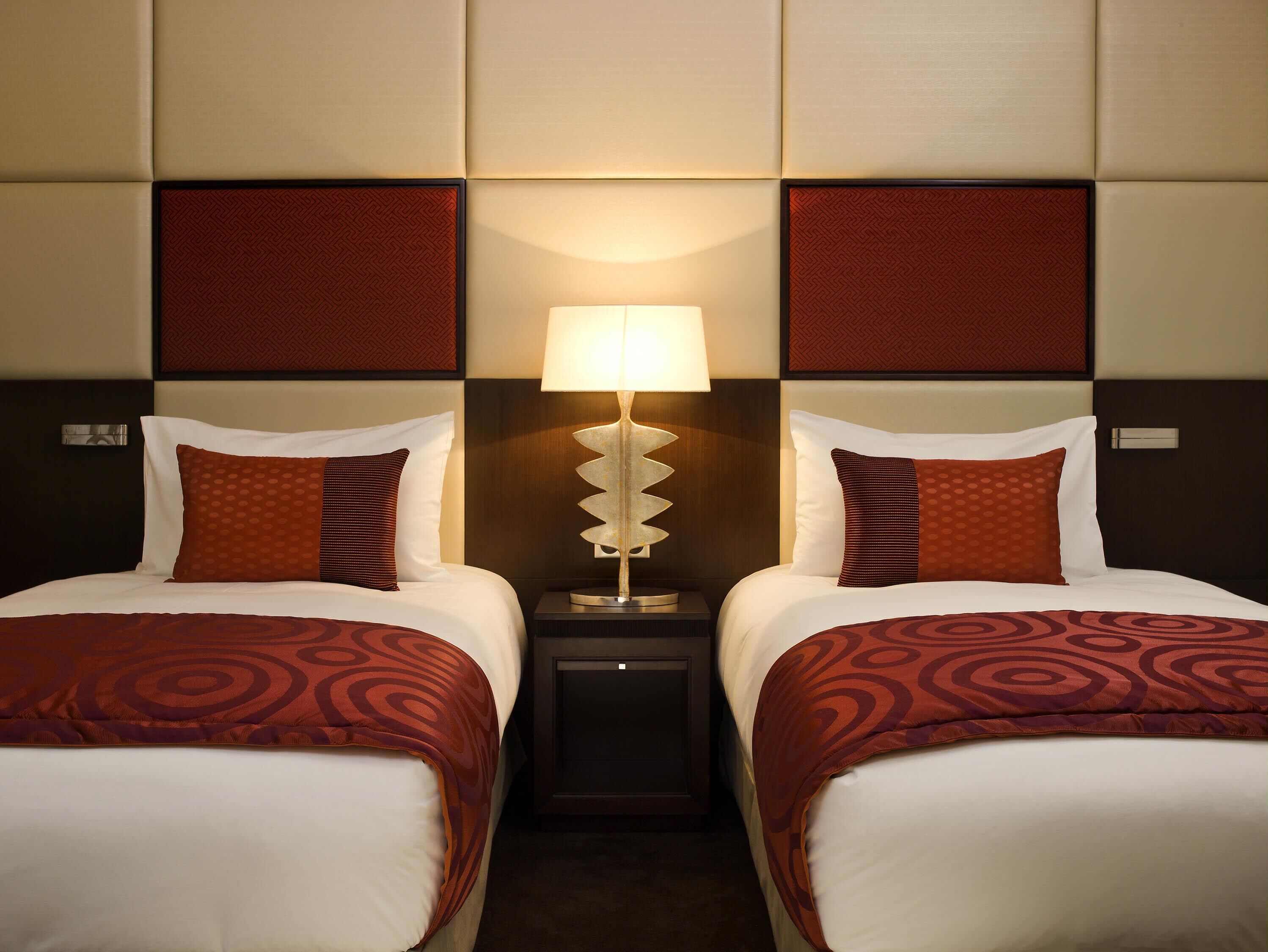 Quarto superior, 2 camas de solteiro, sacada | Roupas de cama de algodão egípcio, roupas de cama premium