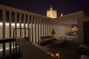 Outdoor pool - Atrio Restaurante Hotel (Caceres)