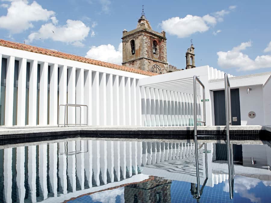 Indoor pool, outdoor pool