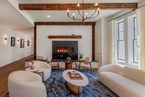 Fireplace - The Brunswick Hotel (Brunswick)