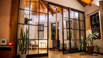 Deluxe Apartment, 1 Queen Bed with Sofa bed | 1 bedroom, down duvets, pillow-top beds, in-room safe