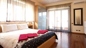 Interior - AnnoDomini (Rome)
